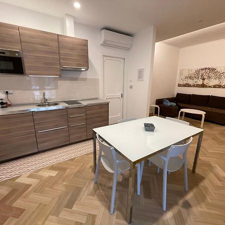 Casa Calo' Apartment บิสเชลเย ภายนอก รูปภาพ