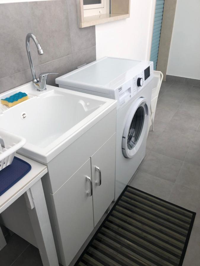 Casa Calo' Apartment บิสเชลเย ภายนอก รูปภาพ